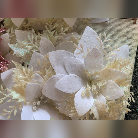 ***  SOLD *** CHRISTMAS DECOR BUNDLE (TREE & HOME) - Picture 3 of 9